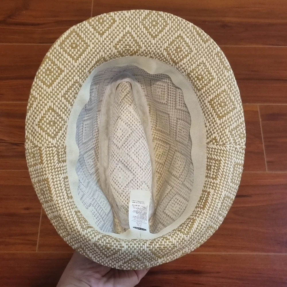 Old Navy Kids Cabana Hat Cream/Tan Size S-M